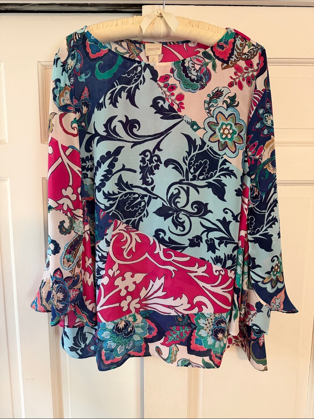 Chico's Floral Patchwork Long-Sleeve tunic Blouse in Aqua, Navy & Pink